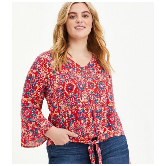 torrid Tops - ❤️TORRID • Lenny Bell Sleeve Tie-Front Top